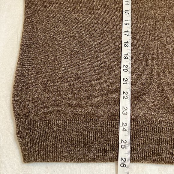 Jantzen USA Made Brown V-Neck Sweater L Long Sleeve Pullover Vintage Knit Top - Picture 8 of 9